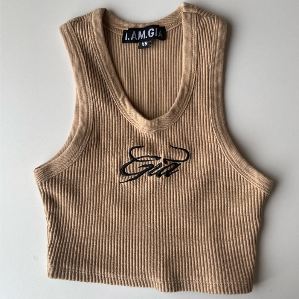 I.AM.GIA crop top